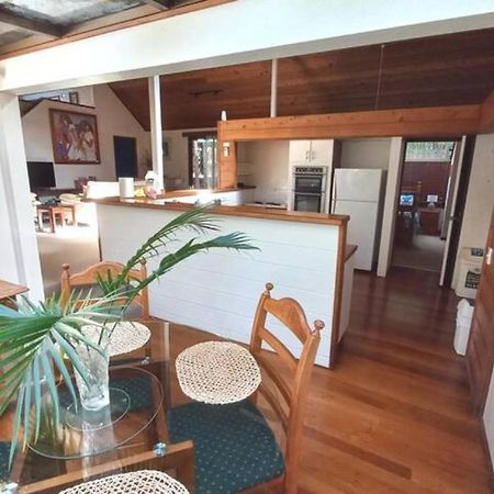 Lake Russell Retreat Emerald Beach Luaran gambar